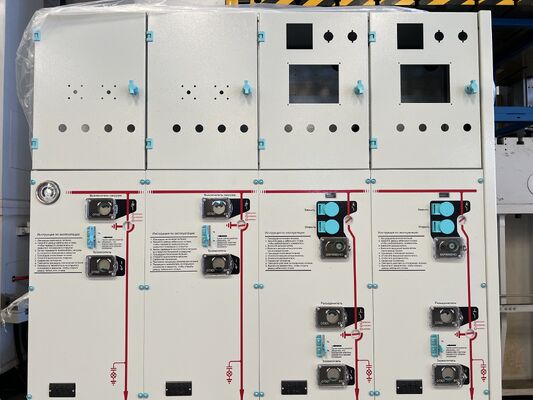 Częstotliwość znamionowa 50 Hz Rozłącznik wysokiego napięcia o stopniu ochrony IP4X Przeznaczony do odłączania w systemie elektroenergetycznym